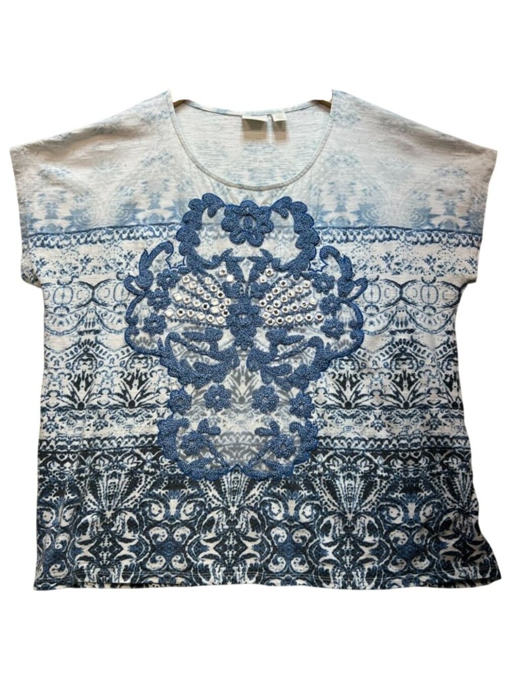 Chico's Women's Embellished Embroidered T-Shirt Top Short Sleeve Sz 3 White Blue